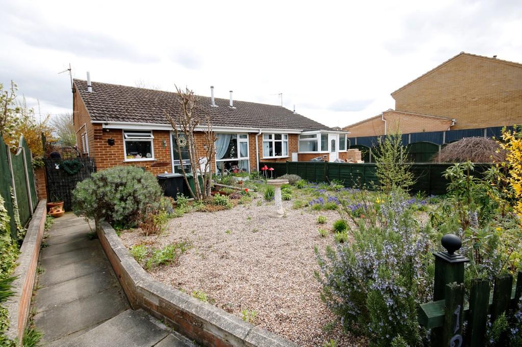 Braddon Road, Loughborough 2 bed semidetached bungalow £169,995