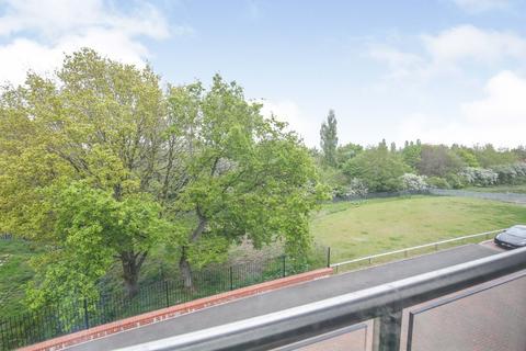 10 Cornhill Walk, Nuneaton, CV10 0LH