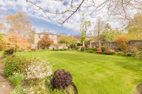 24 Blacket Place, Edinburgh, EH9 1RL