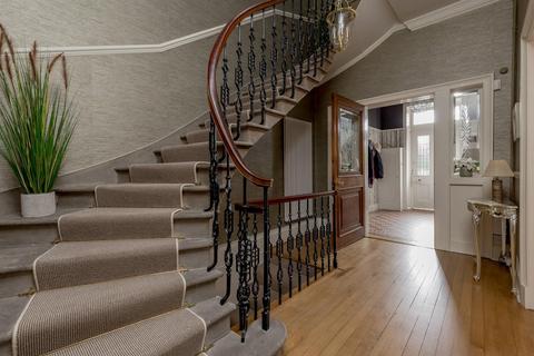 24 Blacket Place, Edinburgh, EH9 1RL