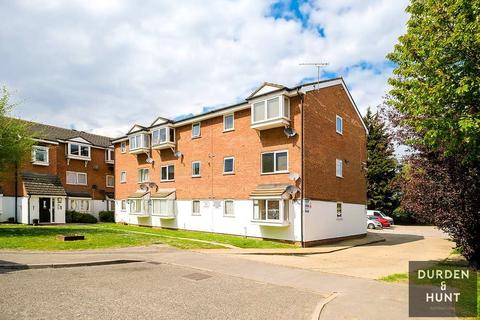 51 Vignoles Road, Romford, RM7 0DT