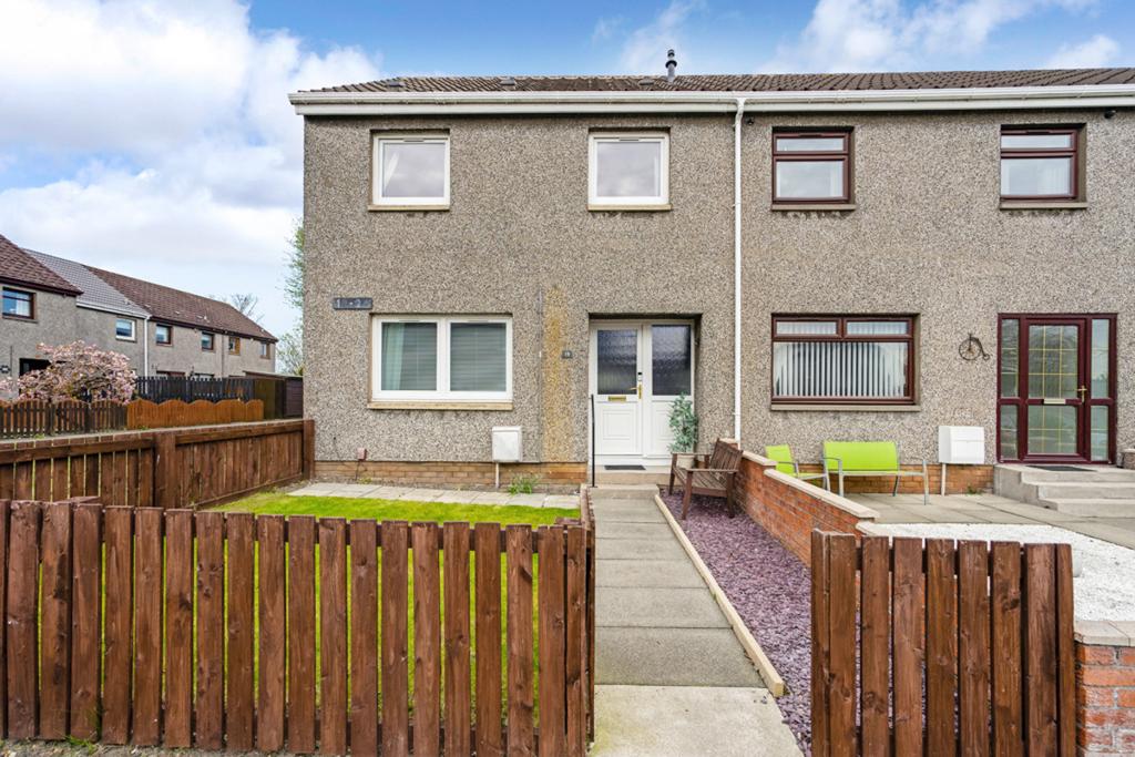 Falkland View, Kirkcaldy, KY1 3 bed terraced house £129,950