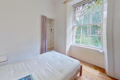2 bedroom flat to rent, Gladstone Terrace, Edinburgh, EH9