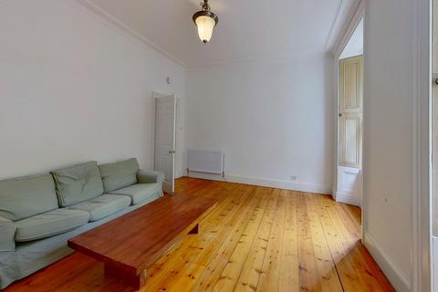 2 bedroom flat to rent, Gladstone Terrace, Edinburgh, EH9