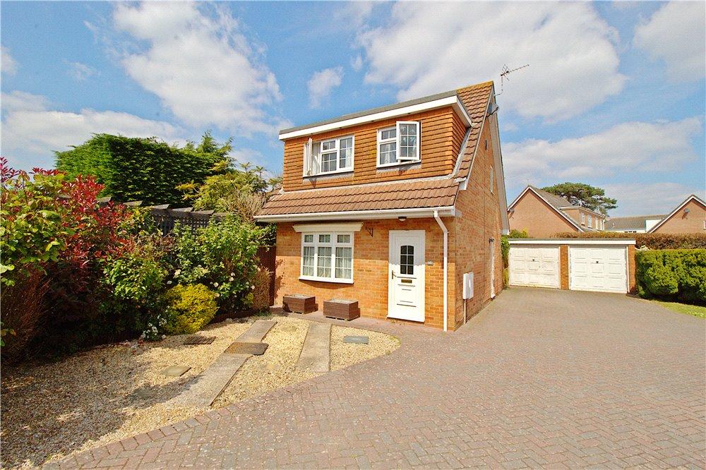 Northbourne, Bournemouth, Dorset, BH10 3 bed detached house for sale