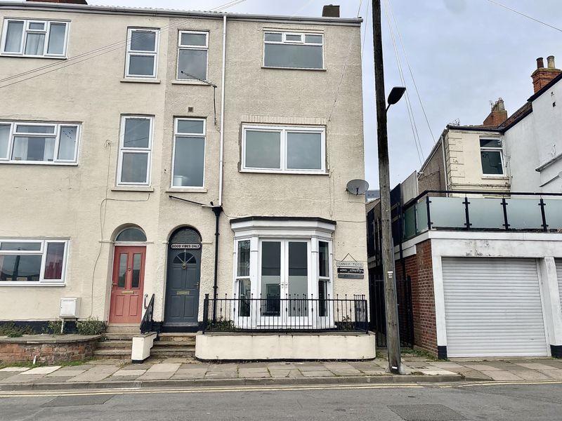 HUMBER STREET, CLEETHORPES 3 bed apartment £125,000
