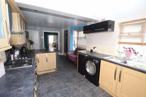 21 Kettlewell Street, Grimsby, DN32 0JF
