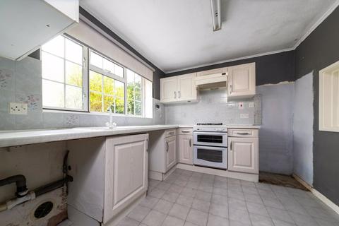 17 Lingey Close, Sidcup, DA15 8EG