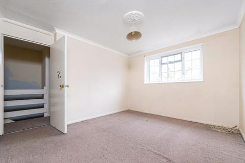 17 Lingey Close, Sidcup, DA15 8EG