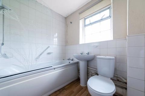 17 Lingey Close, Sidcup, DA15 8EG