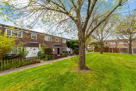 17 Lingey Close, Sidcup, DA15 8EG