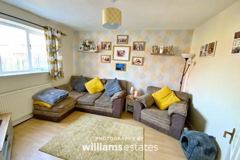 16 Cil Y Bont, Prestatyn, LL19 9LQ