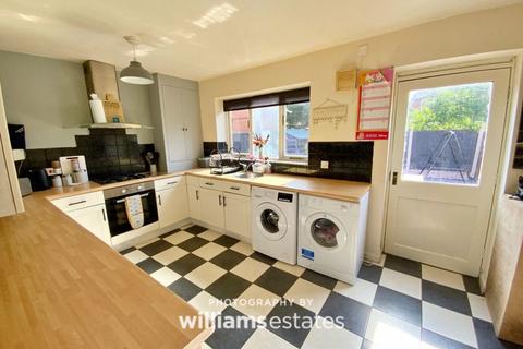 16 Cil Y Bont, Prestatyn, LL19 9LQ