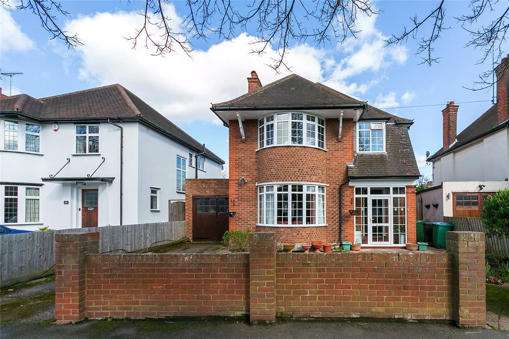 Cassiobury Drive, Watford... 4 bed detached house £1,015,000