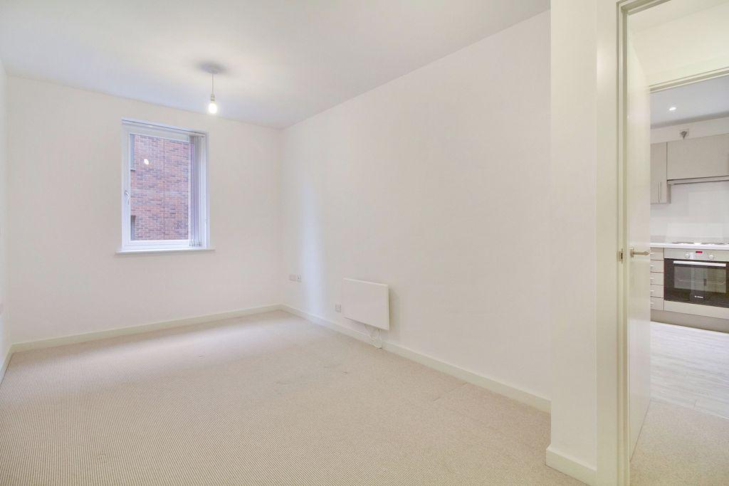 Bedroom 1 (Double)