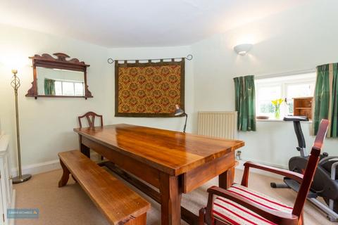 undefined, Thornfalcon, Taunton
