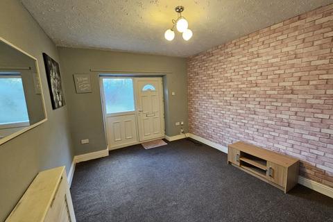 3 bedroom house to rent, Foster Street, Stairfoot