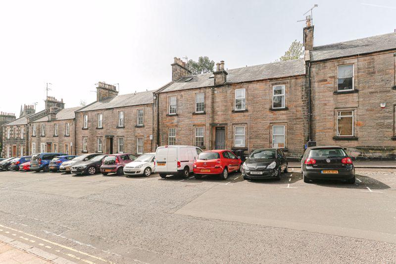 Queen Street, Stirling 1 bed apartment £82,500