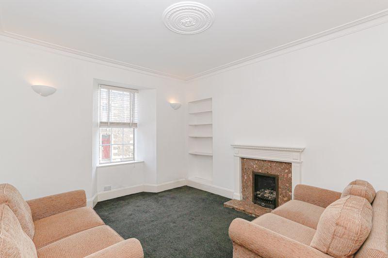 Queen Street, Stirling 1 bed apartment £82,500