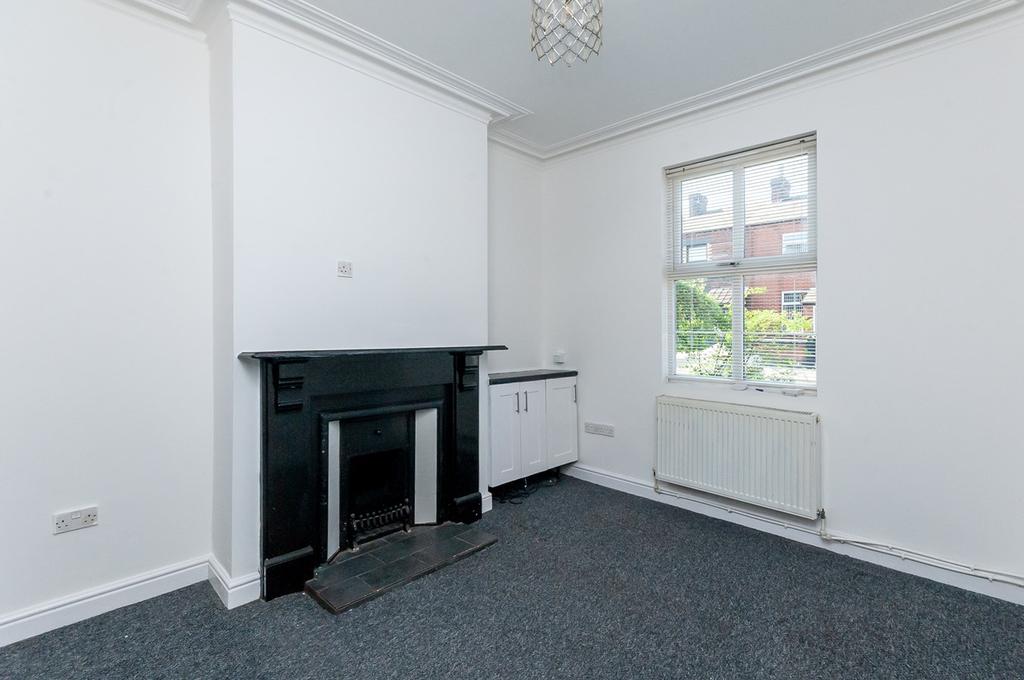 New Street, St Helens, WA9 3 bed terraced house £120,000