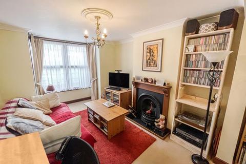 45 North Road, South Ockendon, RM15 6PT