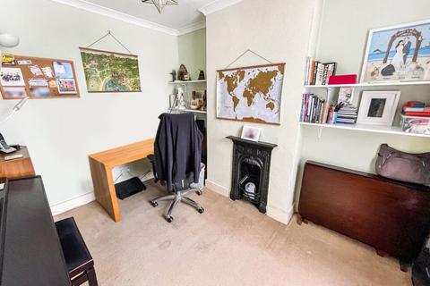 45 North Road, South Ockendon, RM15 6PT