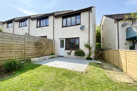8 Fernleigh Crescent, Wadebridge, PL27 7JJ