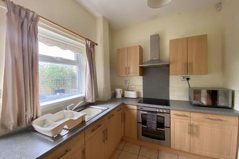 2 bedroom end of terrace house for sale - Balkwell Avenue, North Shields