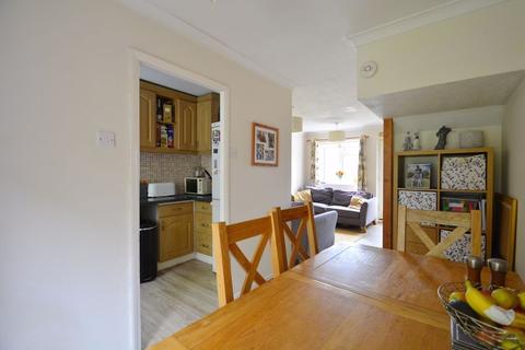 19 Hamilton Road, Thame, OX9 3XZ