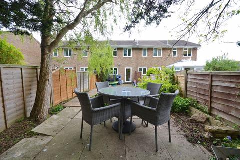 19 Hamilton Road, Thame, OX9 3XZ