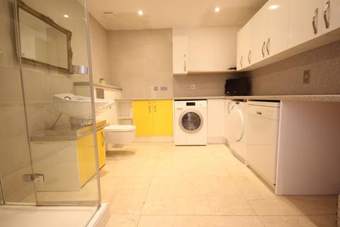 1 Crabtree Avenue, Romford, RM6 5EX