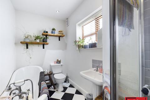 43 New Lane, Burscough, Ormskirk, L40 0RX