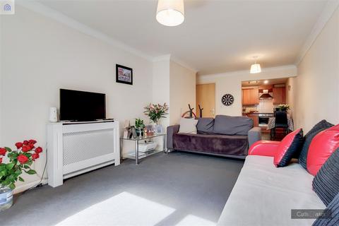 2 bedroom flat for sale - Cresswell Court, Stanwell TW19
