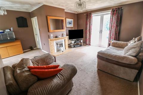 37 Ryecroft, Harlow, CM19 4BG