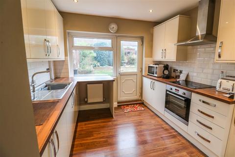 37 Ryecroft, Harlow, CM19 4BG