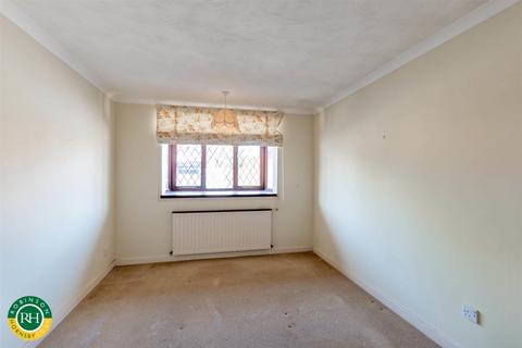 58 Clayworth Drive, Doncaster, DN4 7RQ