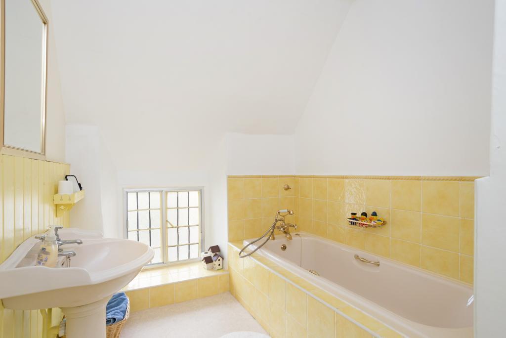 St Peters Cottage 297092 (24).jpg
