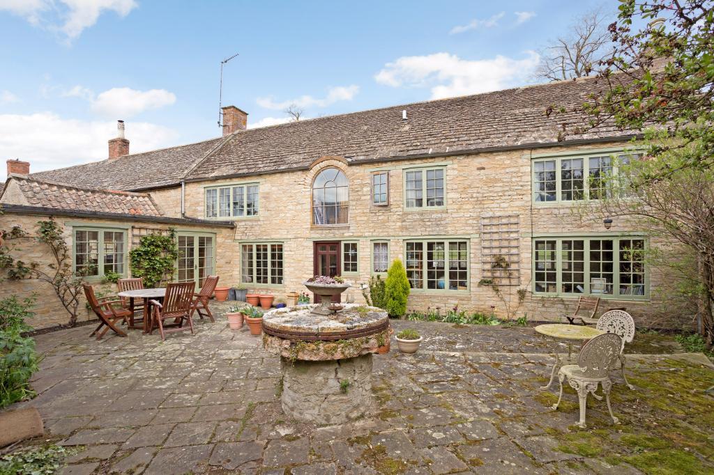 St Peters Cottage 297092 (27).jpg