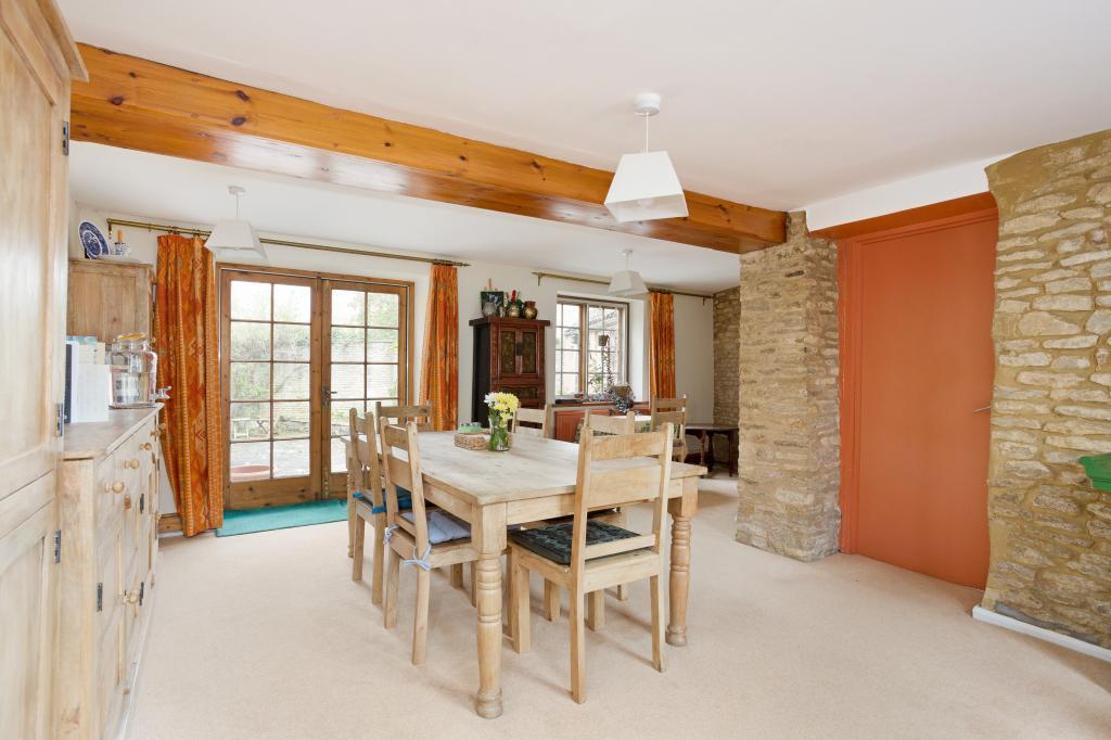 St Peters Cottage 297092 (7).jpg