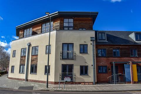 42, Pollard Court Basin Road, Worcester, WR5 3GB