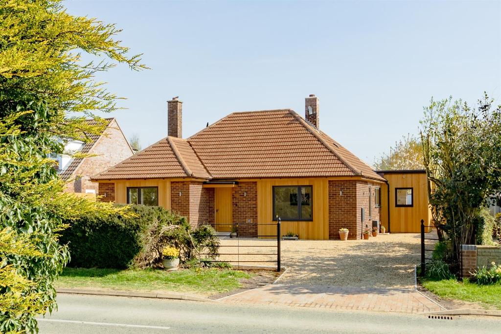 Burley Road, Langham 3 bed detached house £550,000