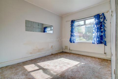 96 Colcot Road, Barry, CF62 8HP
