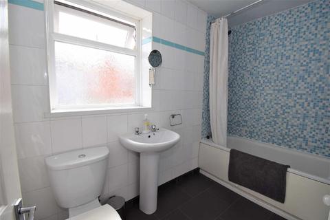 3 bedroom flat for sale - Lord Street, South Shields
