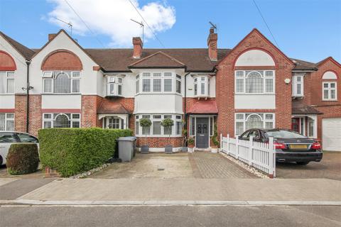 7 East Court, Wembley, HA0 3QJ
