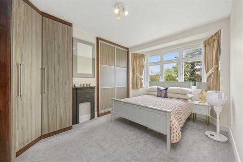 7 East Court, Wembley, HA0 3QJ