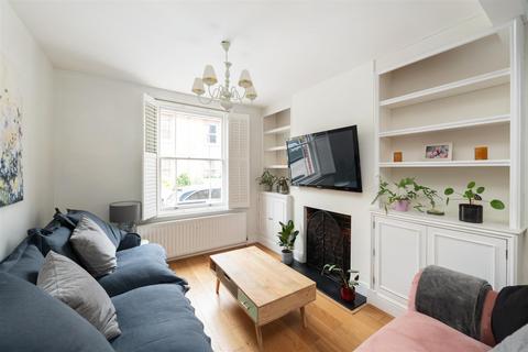 19 Norbury Road, Reigate, RH2 9BY