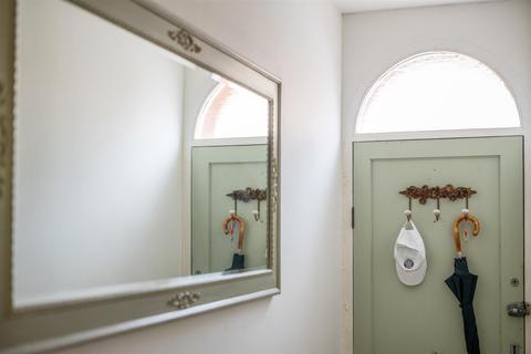 19 Norbury Road, Reigate, RH2 9BY