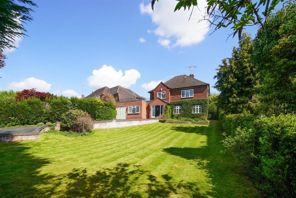 Lillington Road, Leamington Spa 4 bed detached house £925,000