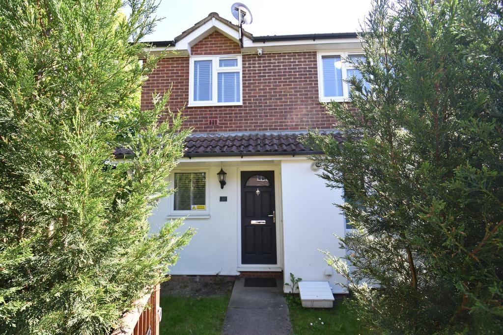 Staffords Place, Horley 2 bed house £1,175 pcm (£271 pw)