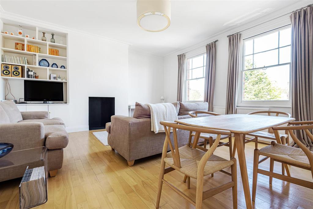 Manor Drive, Surbiton 2 bed apartment £450,000